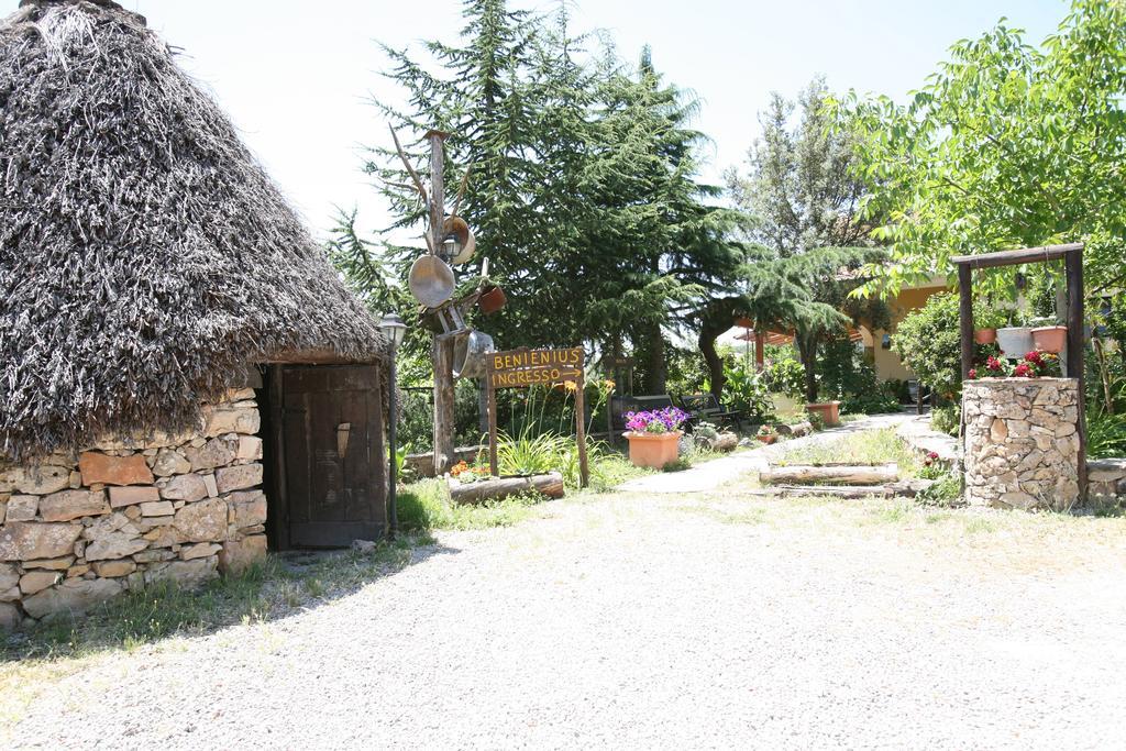 Agriturismo Ticci Seùlo Eksteriør bilde