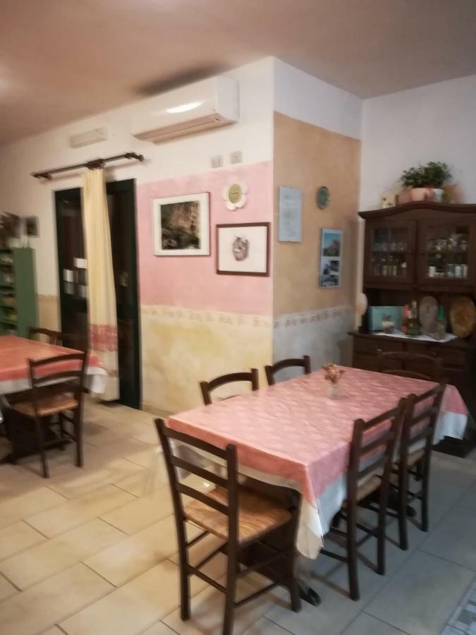 Agriturismo Ticci Seùlo Eksteriør bilde